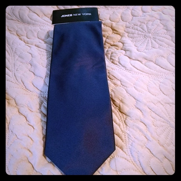 Jones New York Other - *HP*Jones New York tie nwt